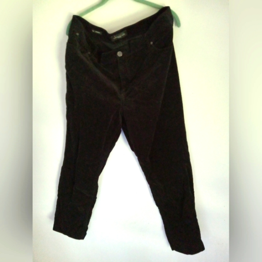 Petite Black Talbots Strait Leg Pants